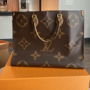 Louis Vuitton On The Go GM with Box and Dust Bag